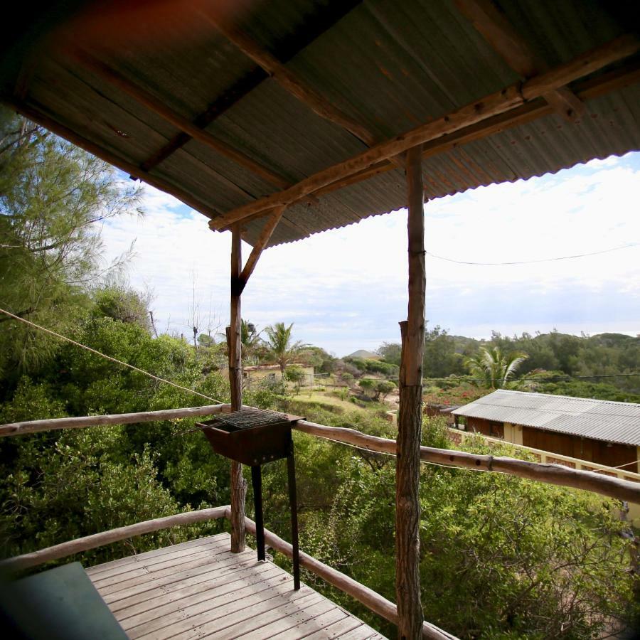 Tree House Cottage, Ocean View Tofo Екстер'єр фото