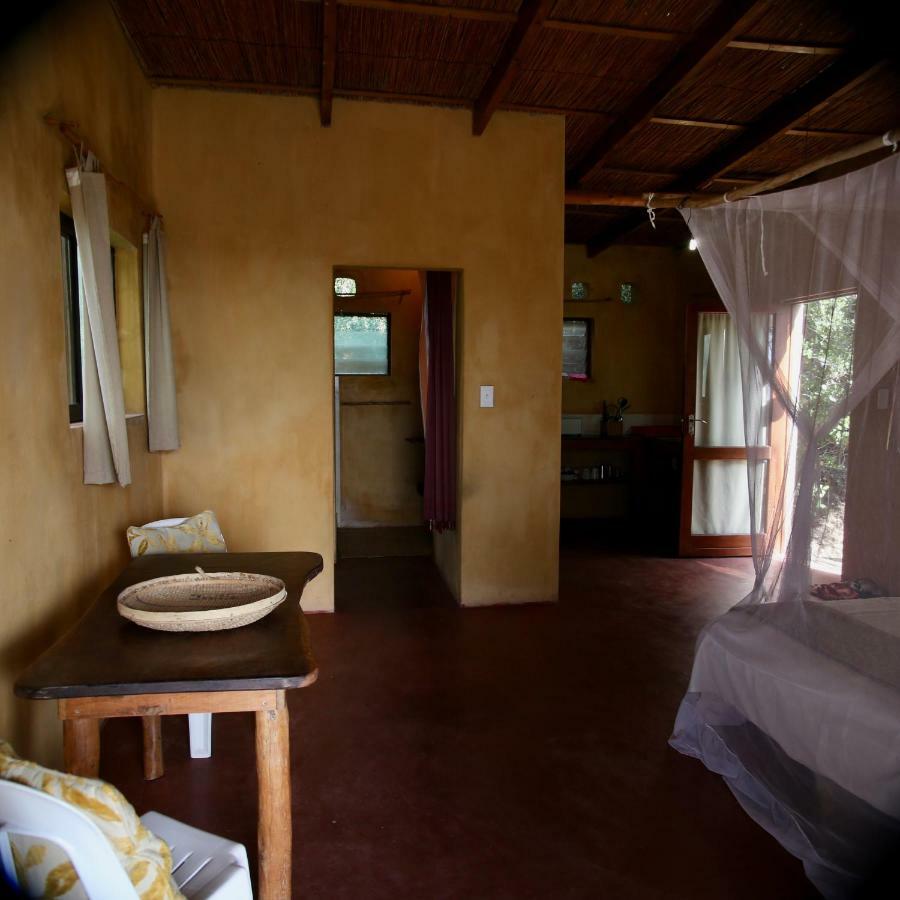 Tree House Cottage, Ocean View Tofo Екстер'єр фото